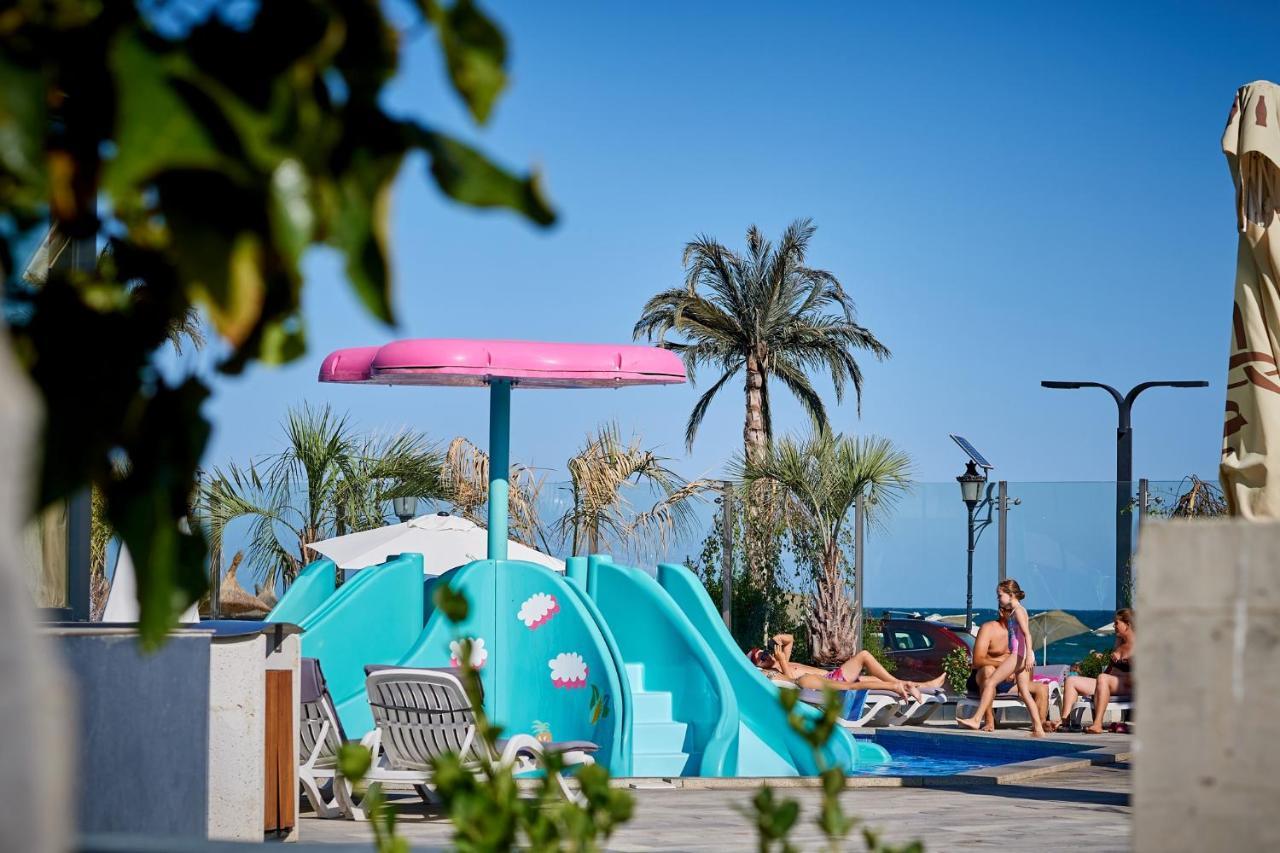 Opal Luxury Apartment 110 Spa N Pool Beach Resort Нэводари Экстерьер фото
